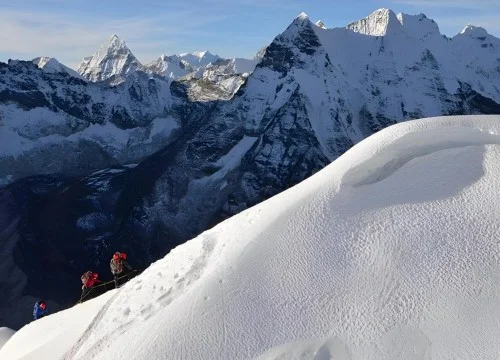 Island Peak (Imja Tse) Climbing - 14 Days